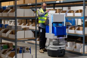 Autonomous Mobile Robot with worker picking order