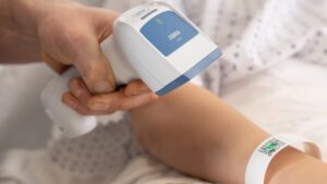 barcode scanning patient at the bedside