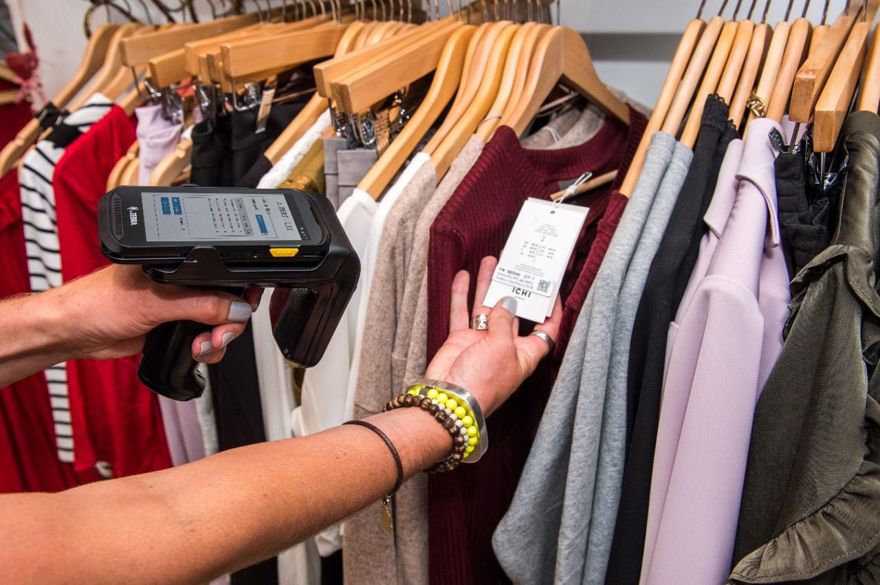 retail supply chain using rfid for inventory management